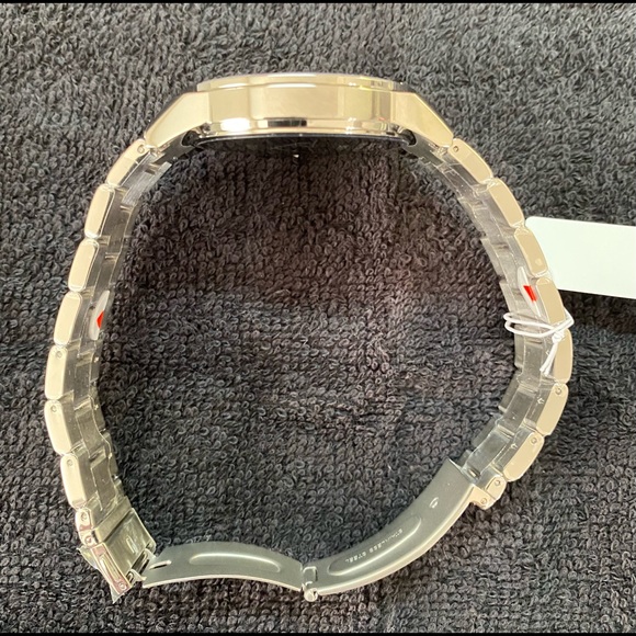 Men’s Watch - Picture 4 of 6